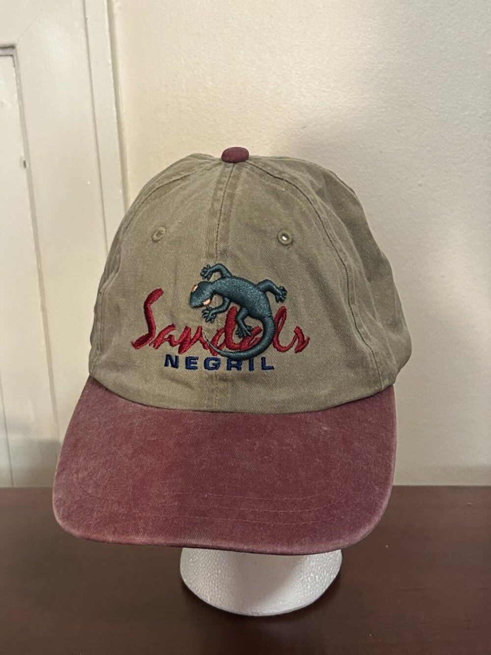 Vintage Sandals Negril Baseball Cap Hat w/ Lizard Gecko Adjustable
